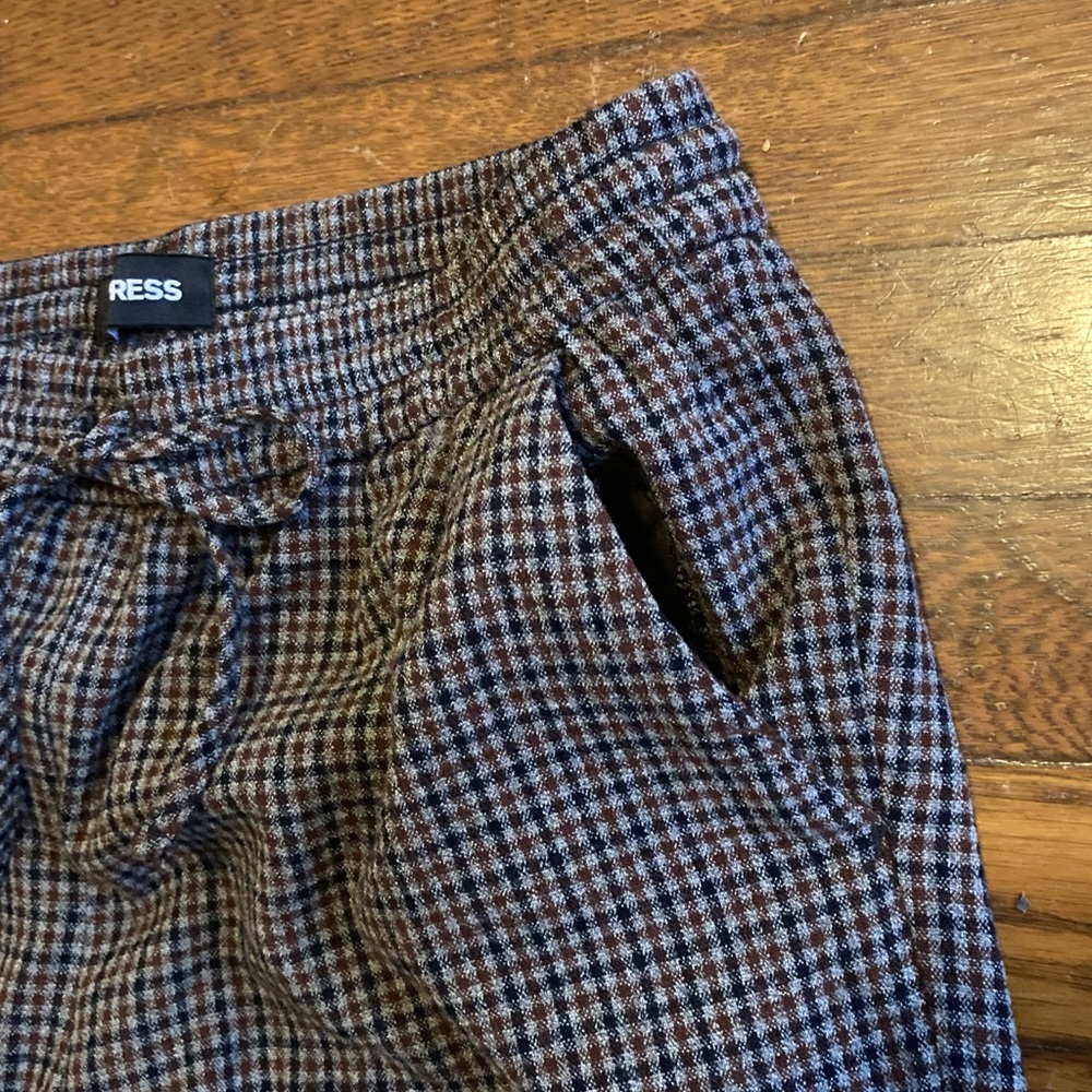 Express Houndstooth Ankle Drawstring Pants - Picture 4 of 9